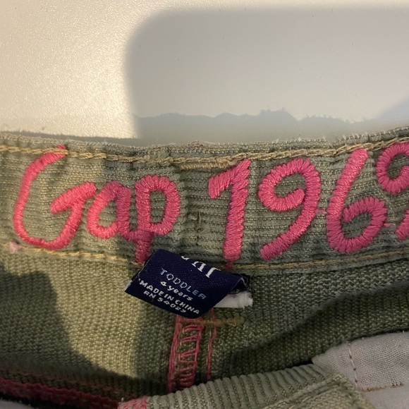 Gap Corduroy Skirt Size 4T 💛 - Picture 3 of 3